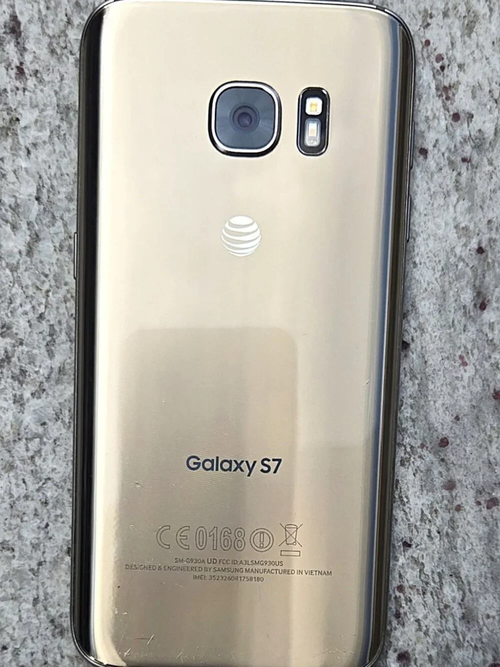 Samsung Galaxy S7 Smartphone – Excellent Condition